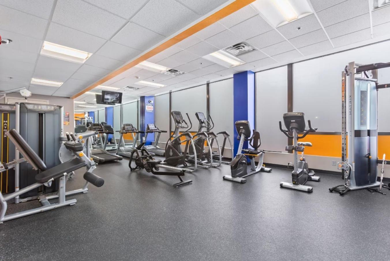 Pp 1306 Modern Corporate 1br, Pool, Gym *